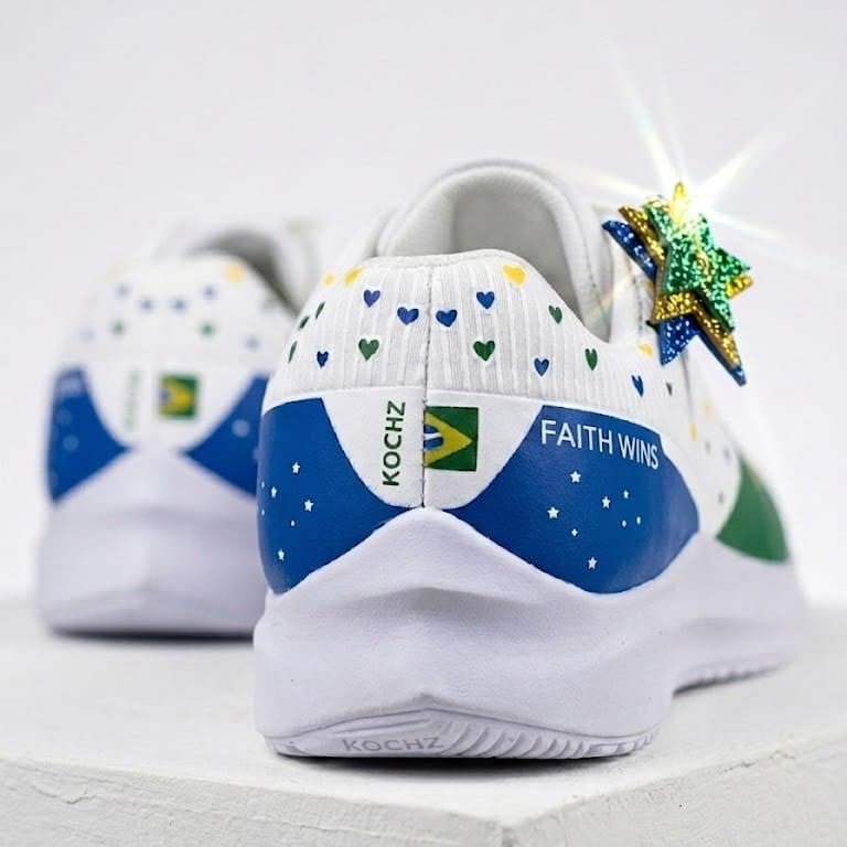 Tênis Feminino Aura Brasil KOCHZ Stars Design Exclusivo